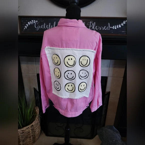 Fantastic Fawn Pink Jean Jacket - Picture 4 of 9